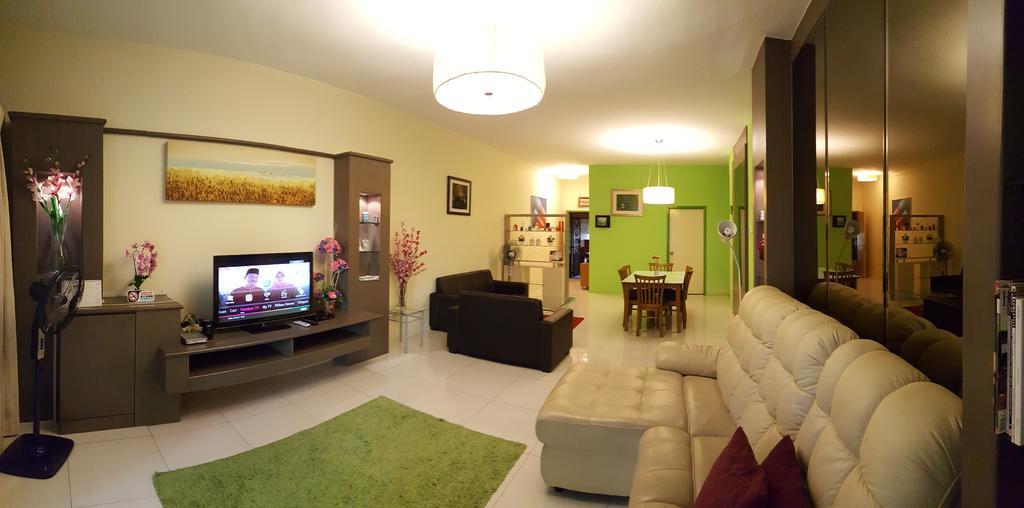 Qaiser Executive Stay East Lake Residence Kampong Bohol Extérieur photo